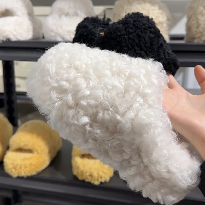 黑色卷毛羊毛包脚39码