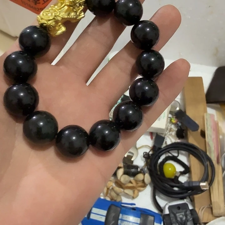 谦***.扇子吃g给哈哈哈哈哈哈哈哈哈