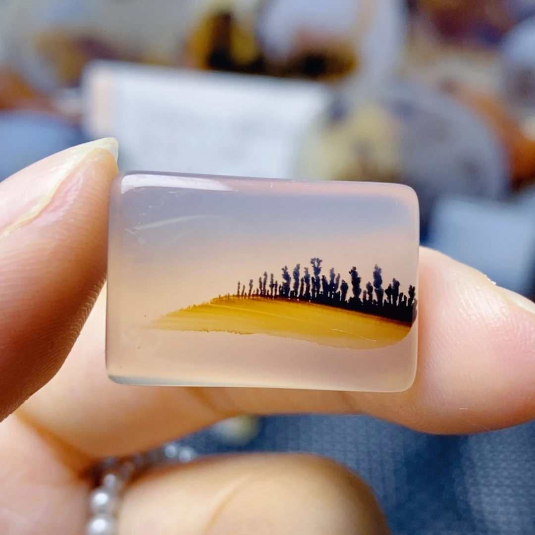 玛瑙/玉髓未镶嵌珠宝奇石