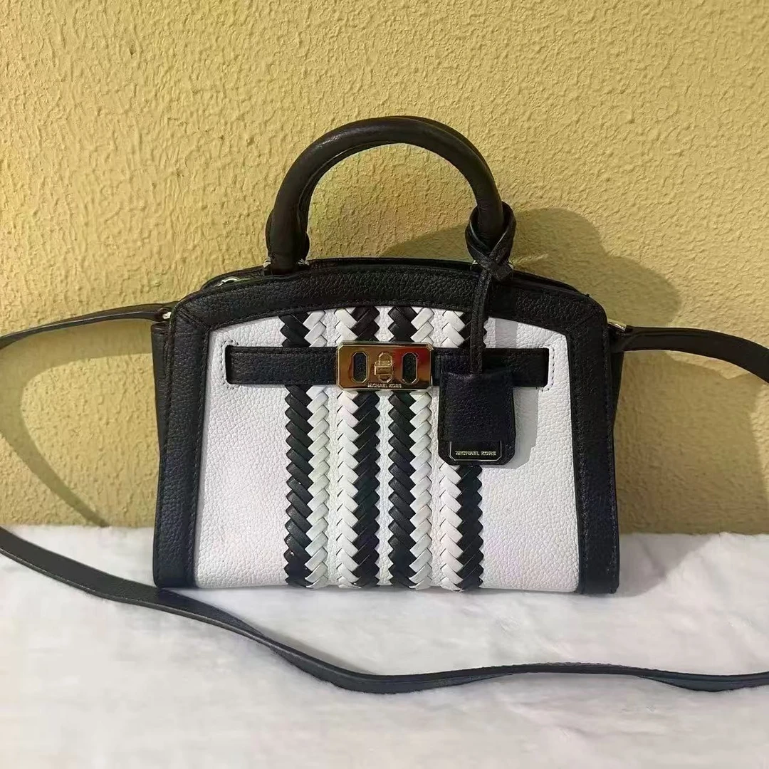 95新  爱包包奢品/MK 手拿包 6808