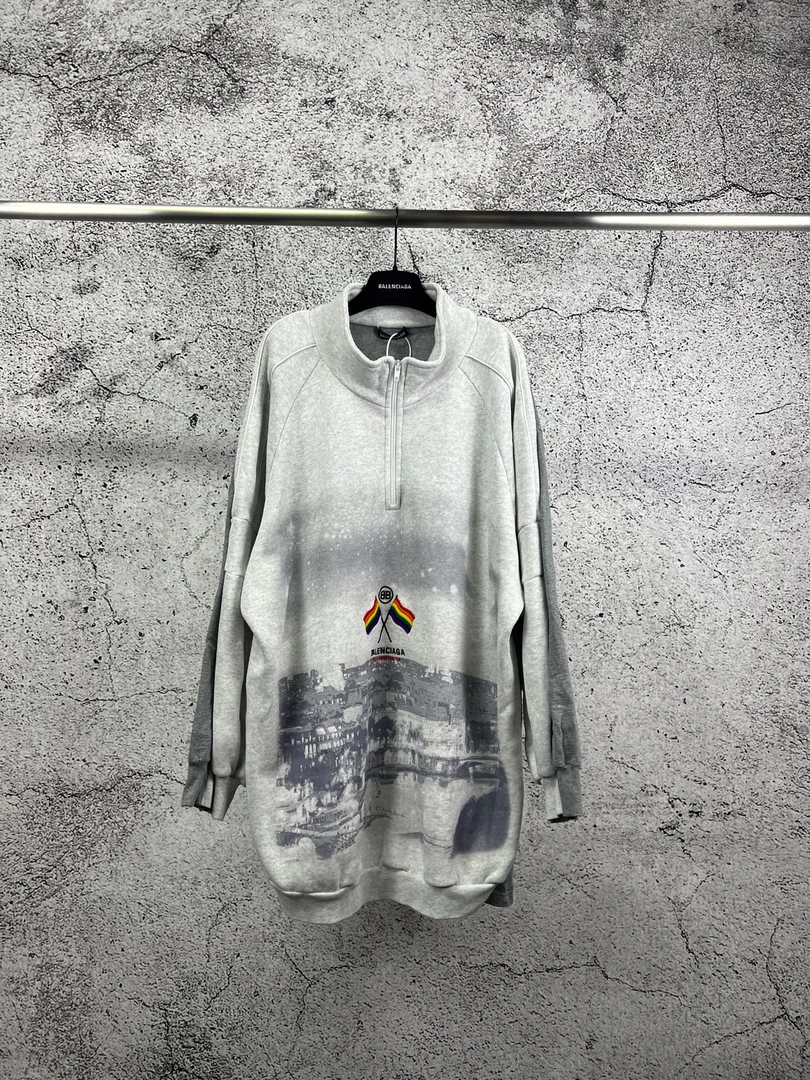未使用 Balenciaga/巴黎世家 彩旗叠穿假两件卫衣/S码/RN0099