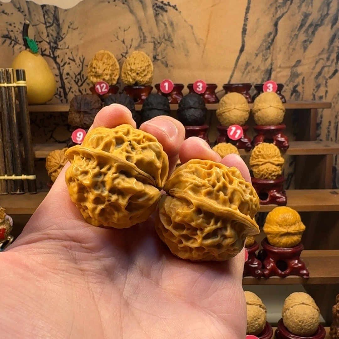 铁核桃把件麒麟王