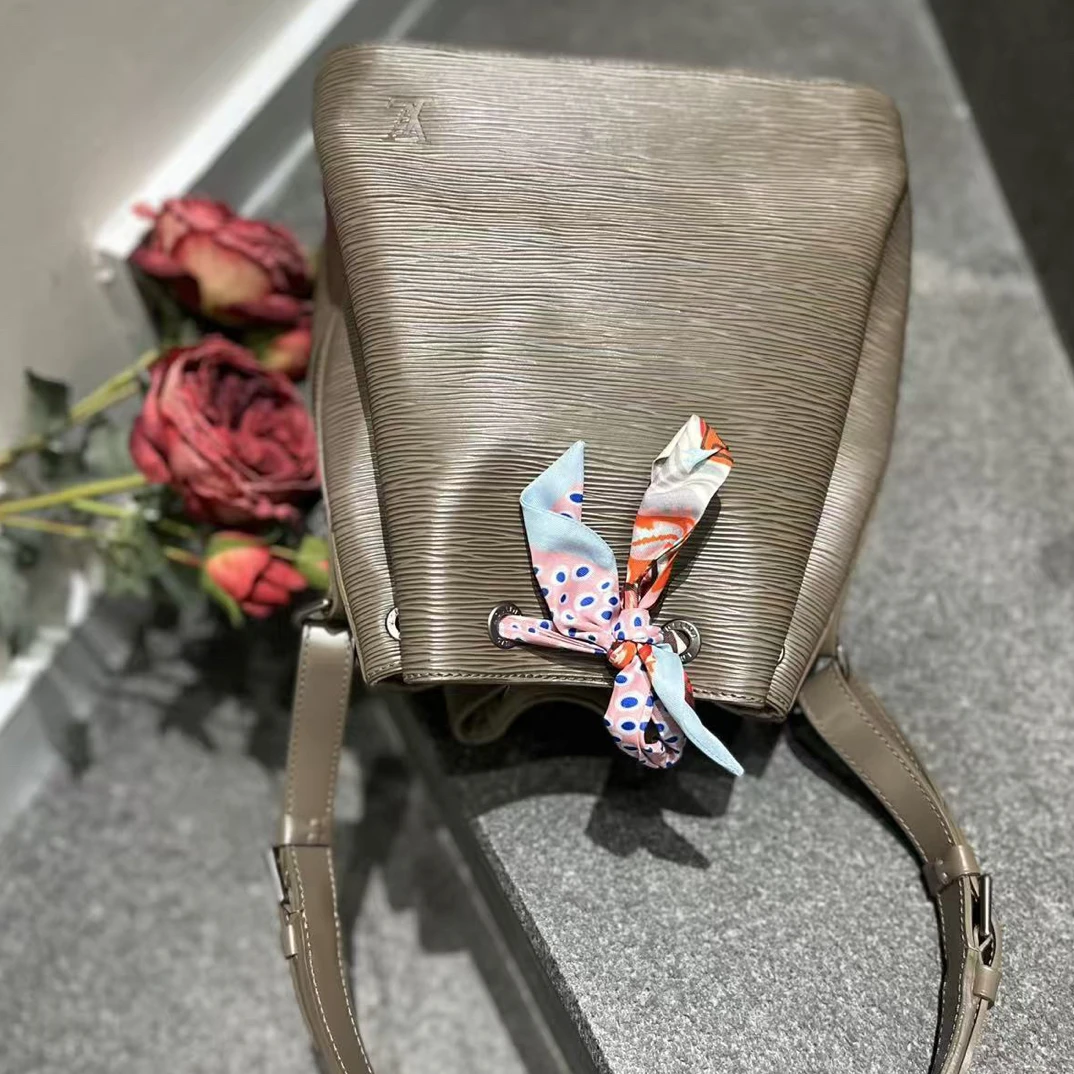 95新 LouisVuitton/路易威登 lv/路易威登 棕色水波纹水桶单肩包