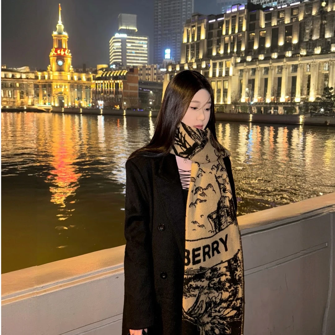 妳的披肩（带标发货）明星同款2025年秋冬款围巾女冬围脖保暖披肩
