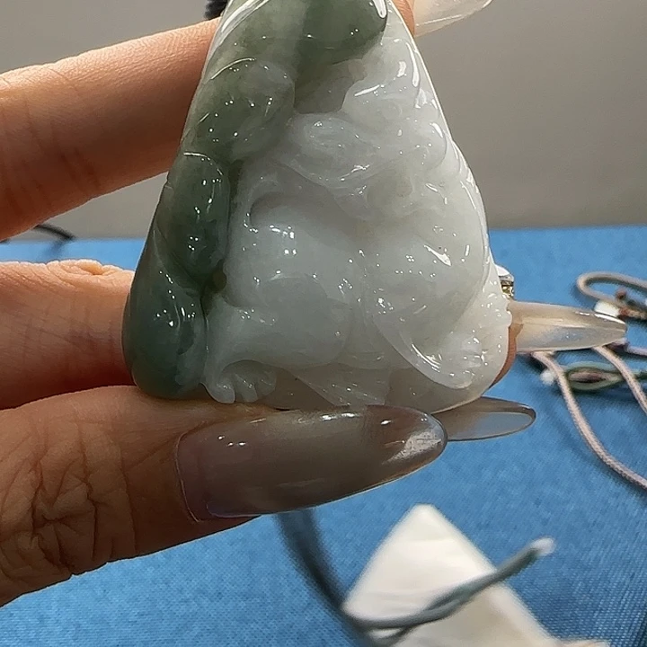 颈饰未镶嵌翡翠天然翡翠吊坠未镶嵌