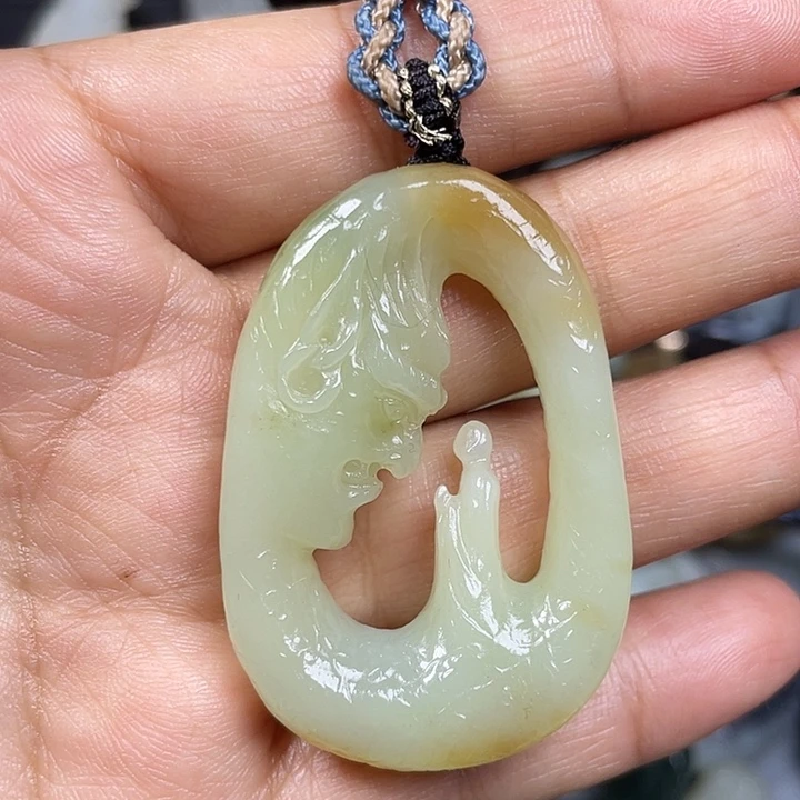 想****和田玉未镶嵌挂件