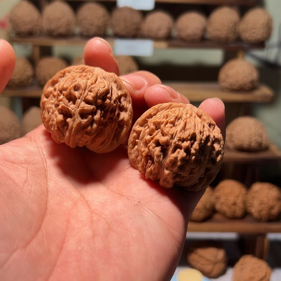 没****心文玩核桃，四座楼送