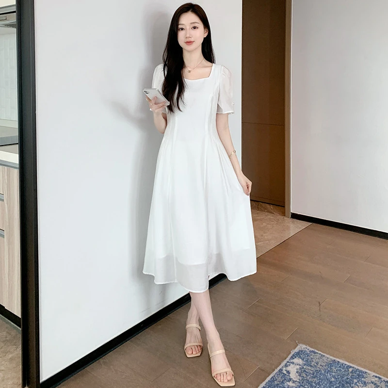 大码胖连衣裙夏季法式高级气质白色裙子女初恋领证巨瘦小白裙