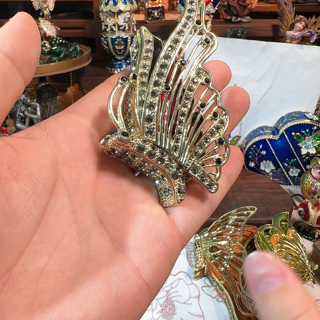 手工制品请勿吹毛求疵