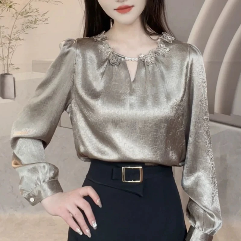 秋季新款女士百搭气质纯色长袖小衫减龄装薄款显瘦衬衫上衣女C671