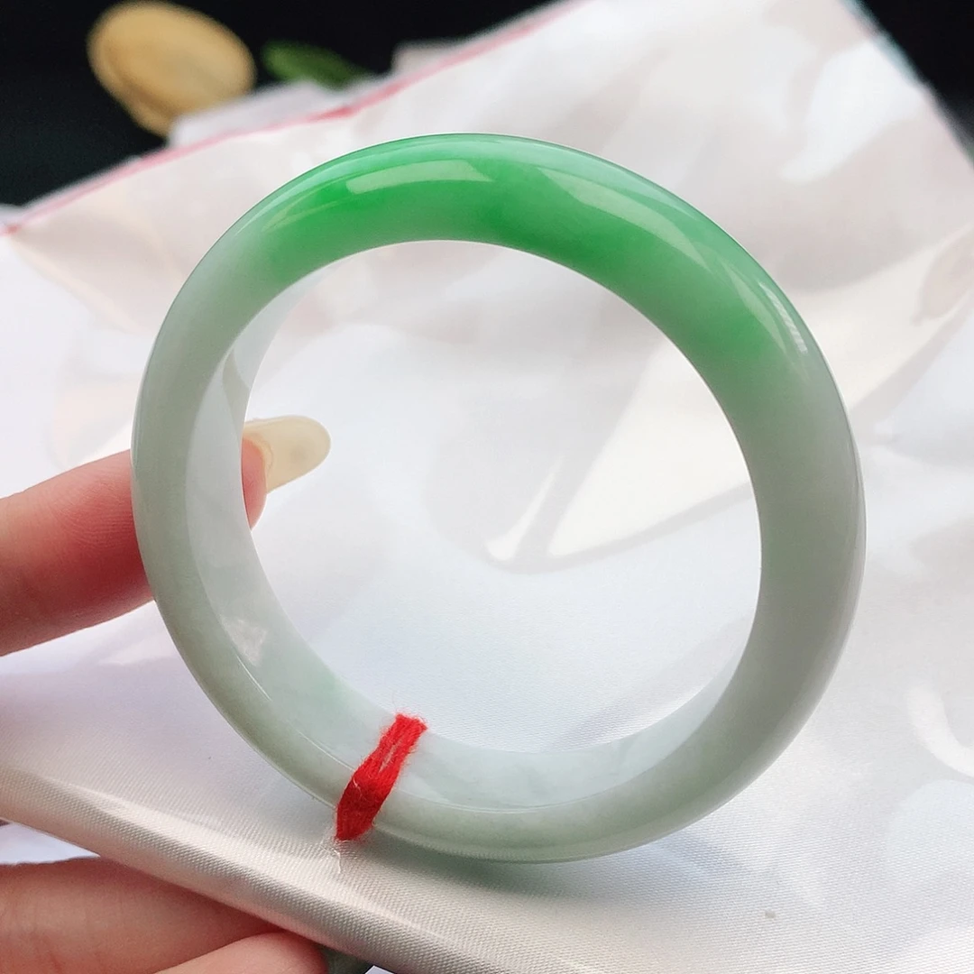 翡翠手镯未镶嵌51圈口882506