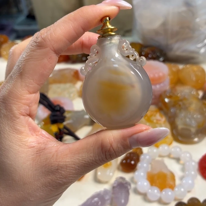 玛瑙/玉髓未镶嵌吊坠(不含链)