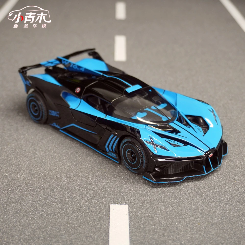 【布加迪飞火流星喷雾升级版】1:24炫酷合金车模带声光回力玩具摆件