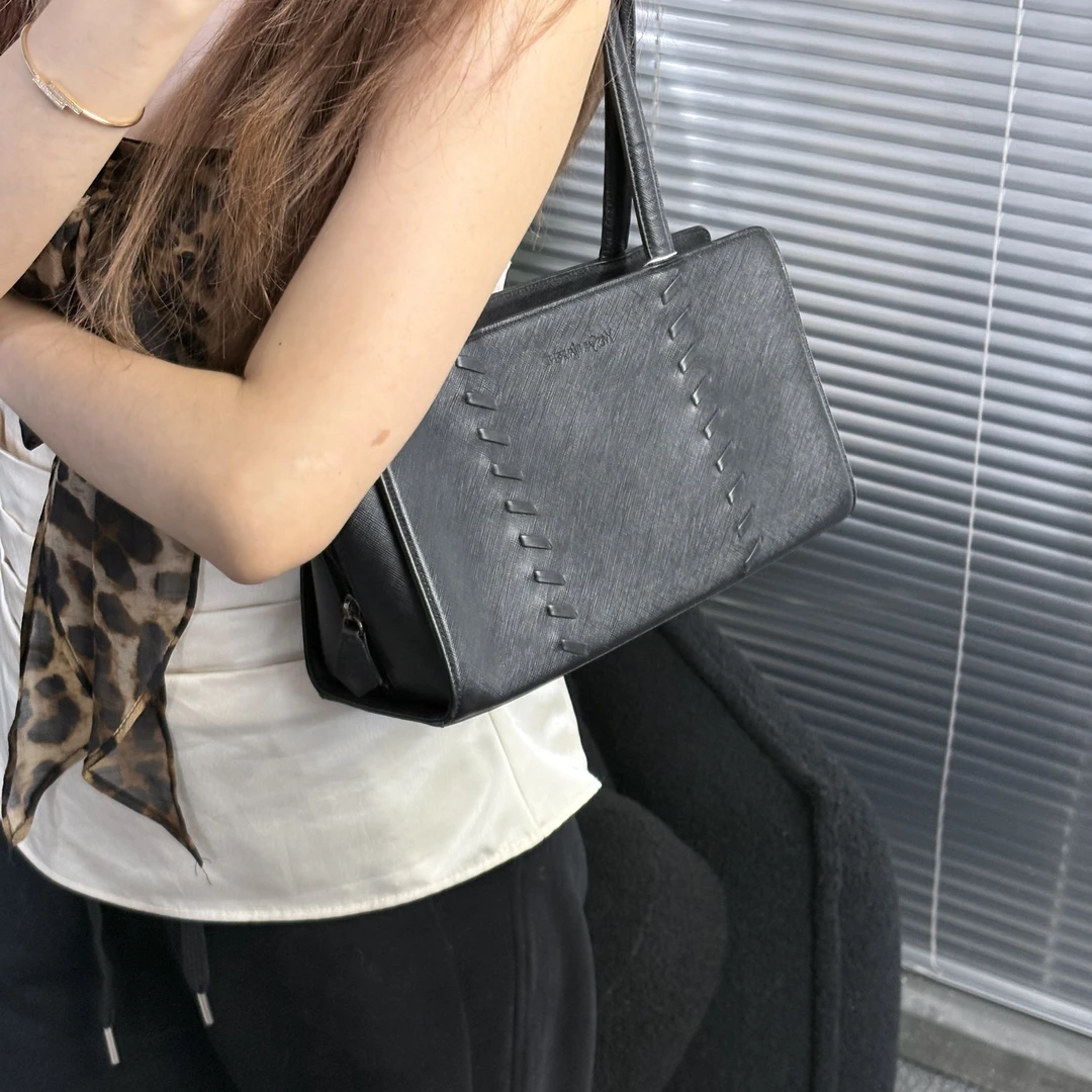 95新 YSL/圣罗兰 黑色皮质单肩腋下包sc