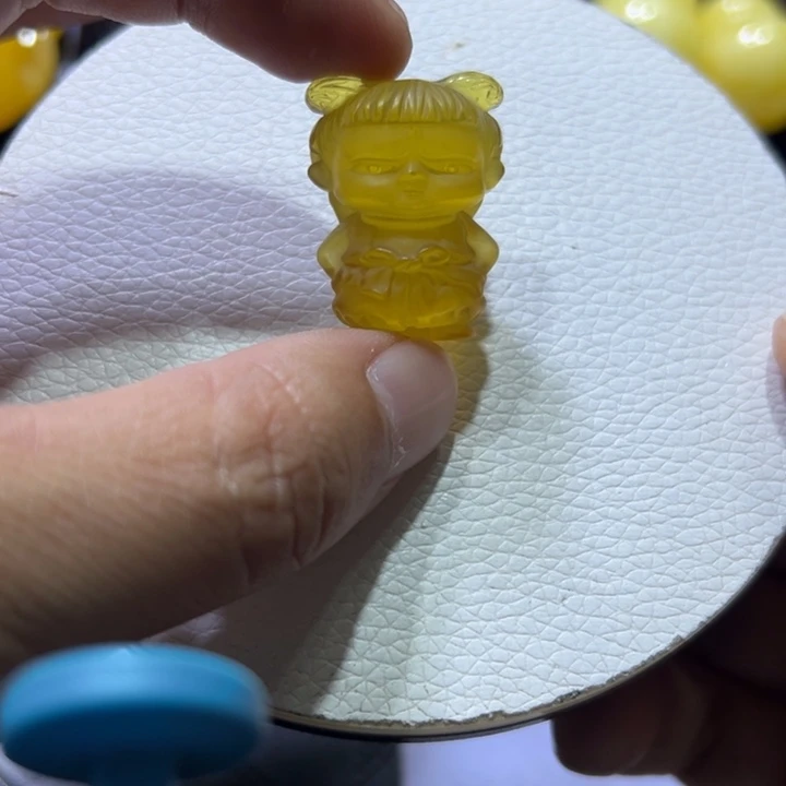 琥珀颈饰未镶嵌琥珀吊坠