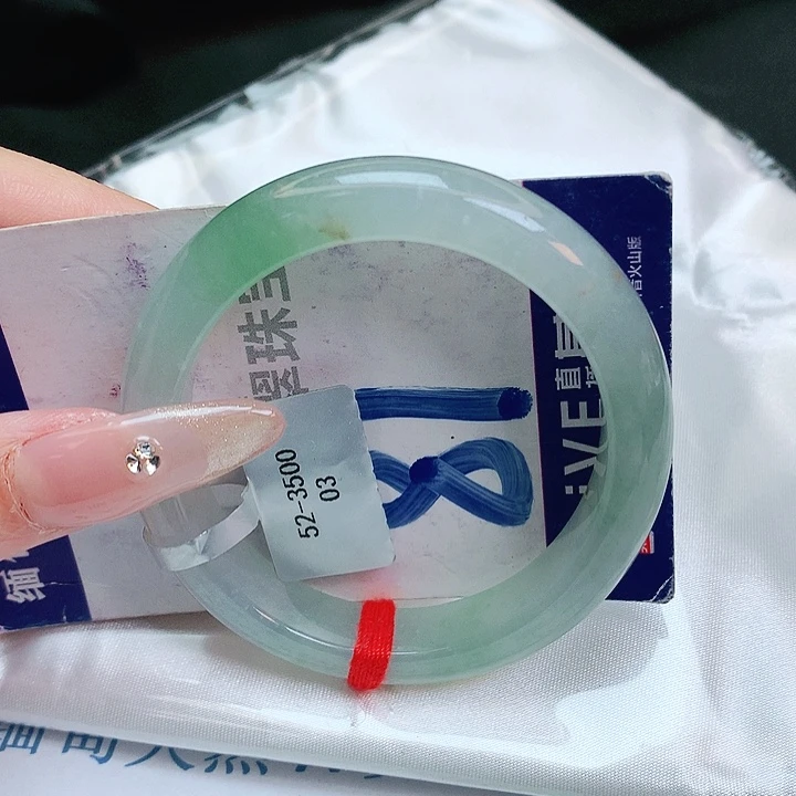 翡翠手镯未镶嵌缅甸天然a货翡翠手镯