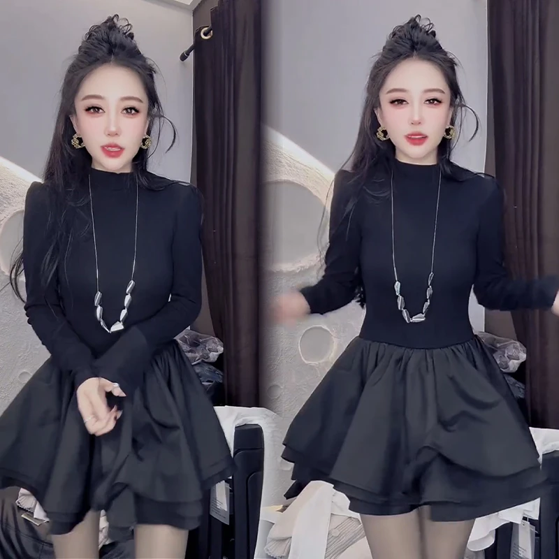 2025秋冬新款时尚显瘦气质网红高档洋气女高级百搭宽松大码连衣裙