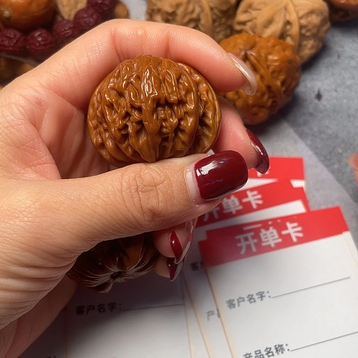 灰***青文玩核桃吊坠磨盘