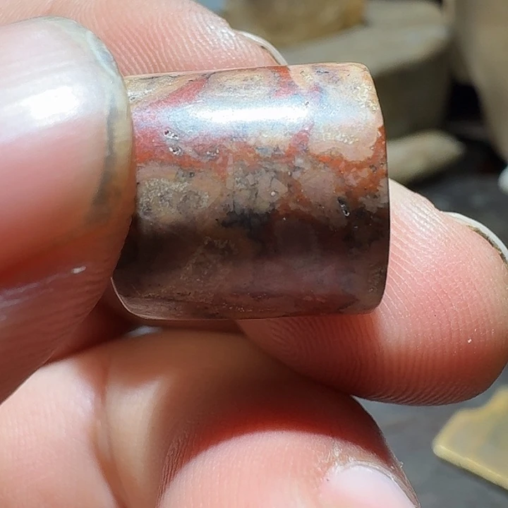 和田玉（糖玉）颈饰未镶嵌海**士