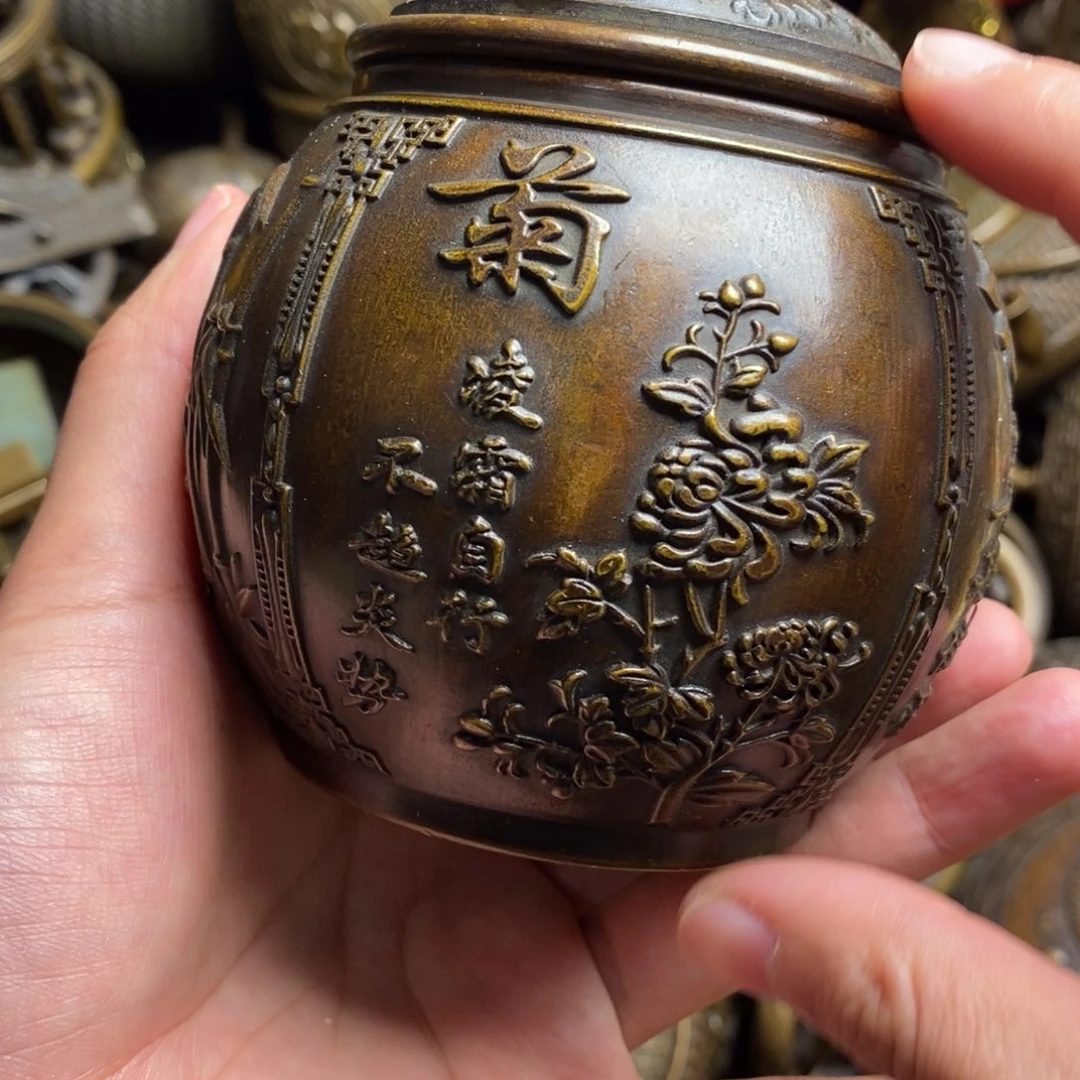 精美铜器做工精良