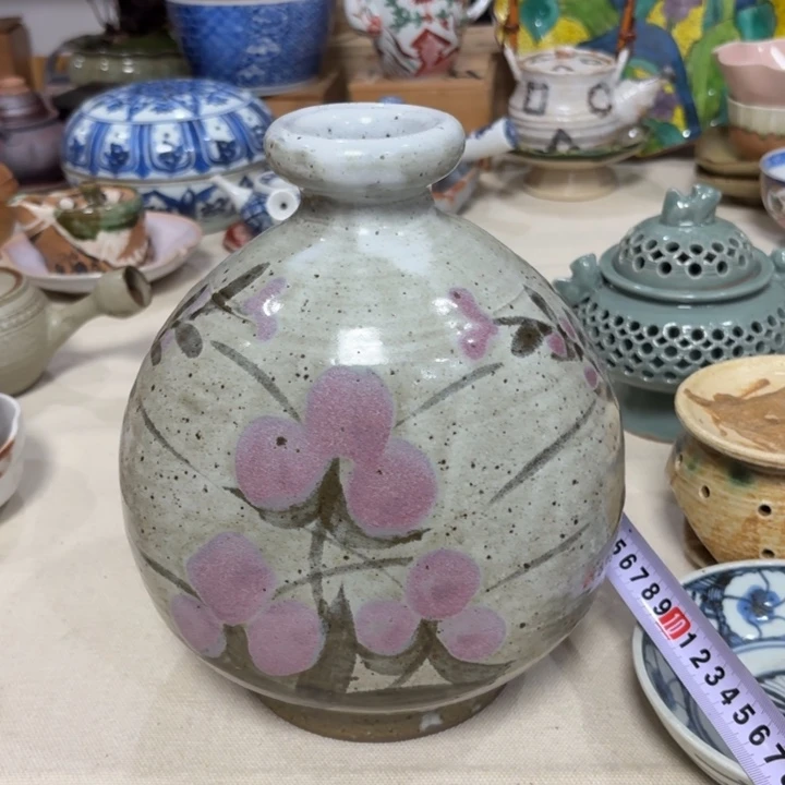 一个花器的价格是