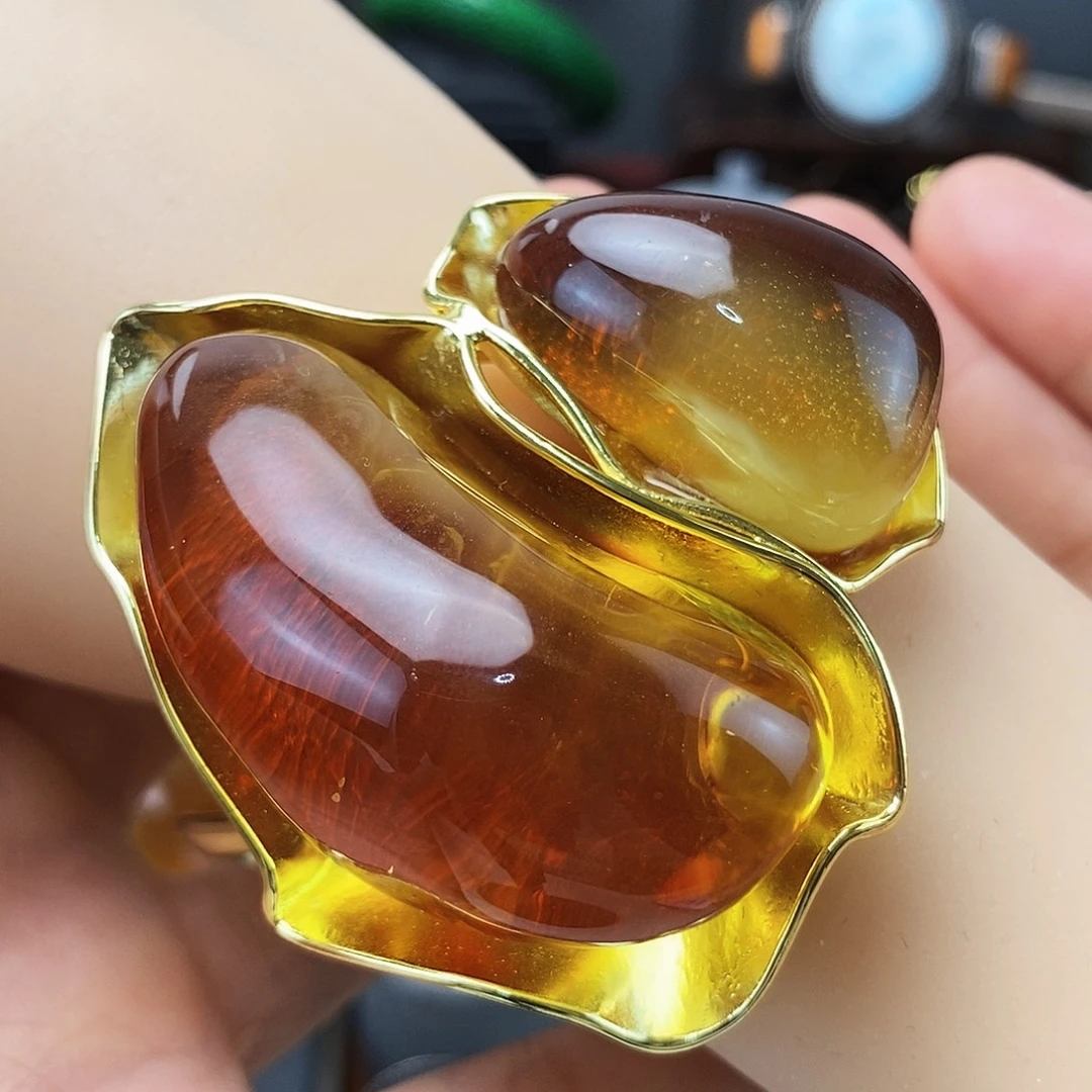 银S925镶嵌琥珀手镯