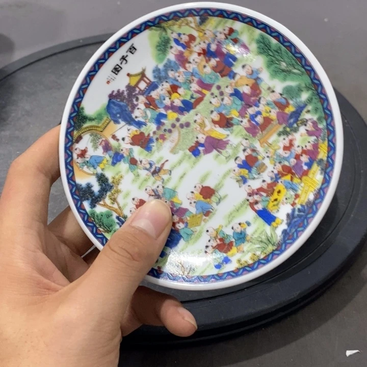 摆件粉彩瓷器摆件