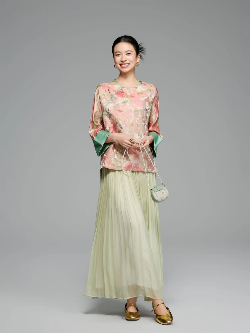 初见十三娘『花界』新中式国风花罗宋锦上衣百搭时尚青春色气质潮流