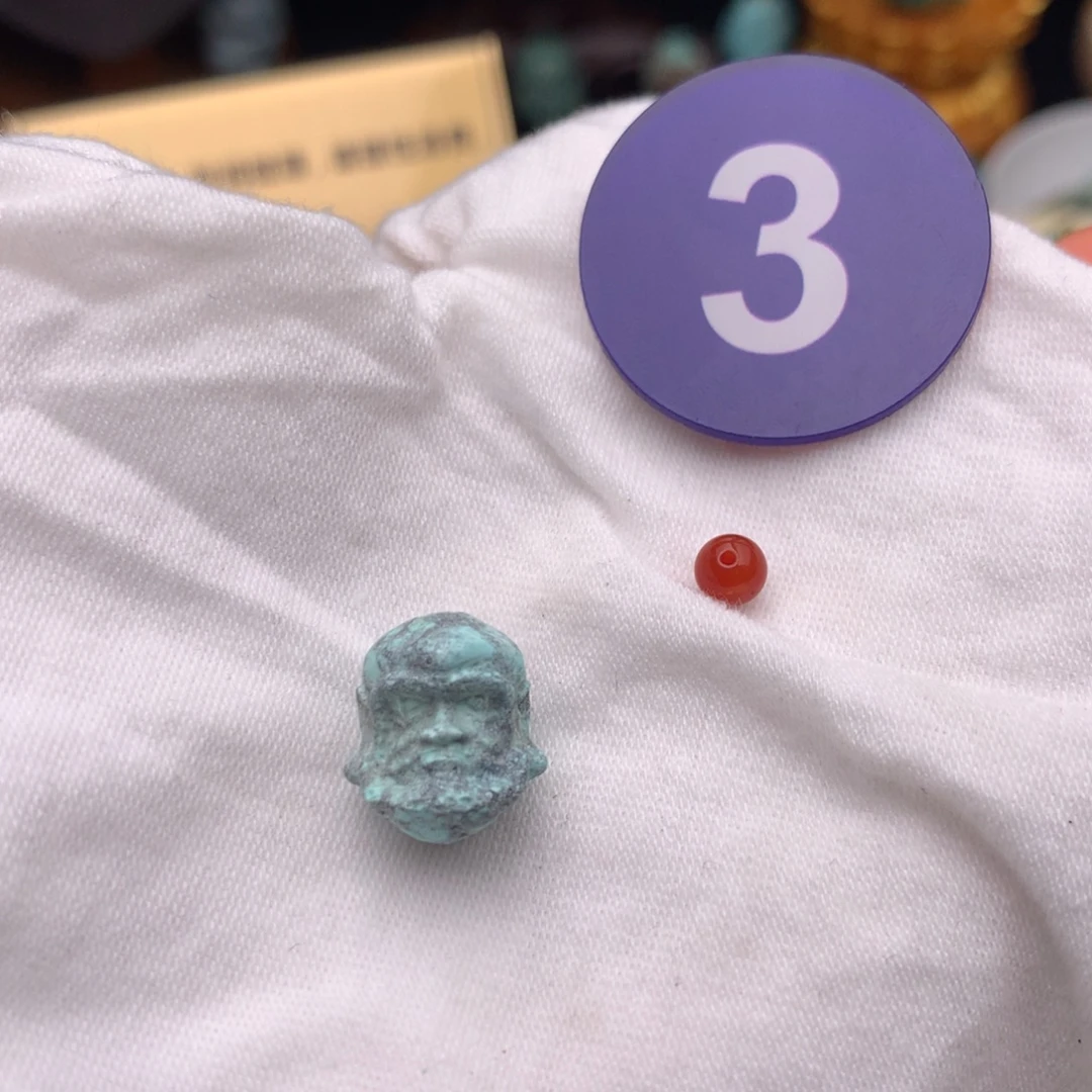 南红玛瑙配饰未镶嵌