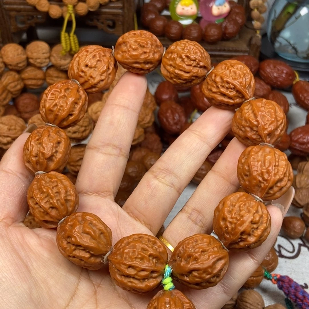 文玩核桃吊坠八棱元宝文玩核桃