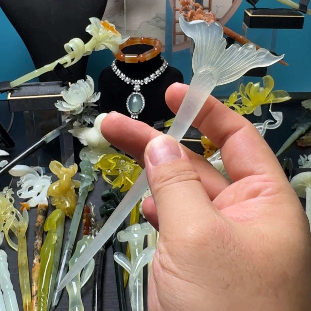 蛇纹石玉未镶嵌发饰