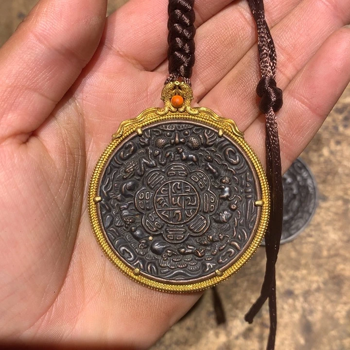 琉璃颈饰宋****发喜欢的朋友