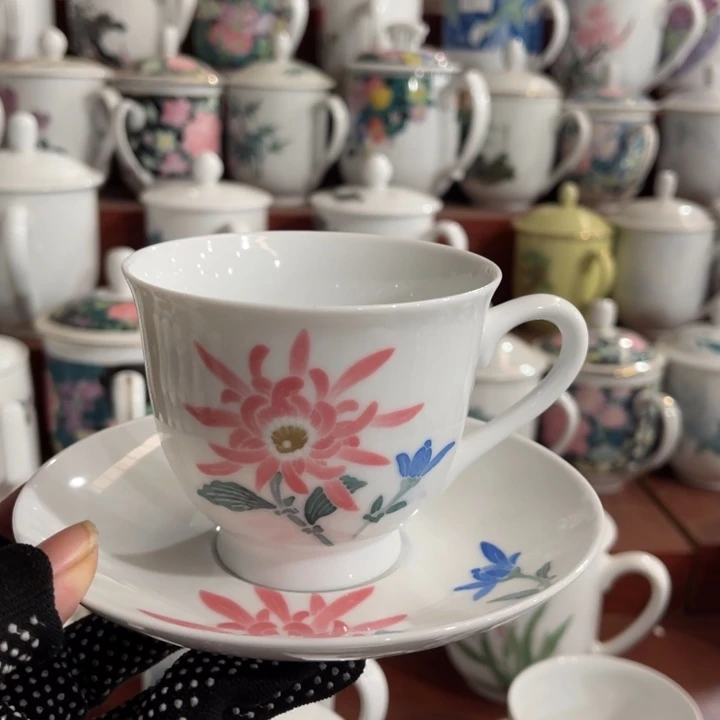 陶瓷醴陵手绘釉下五彩杯碟180毫升