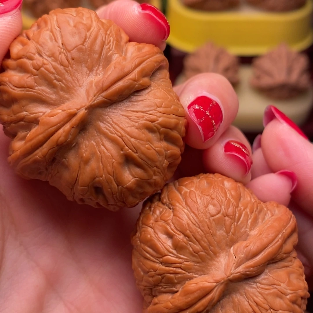 把件桃核毕业元宝44……