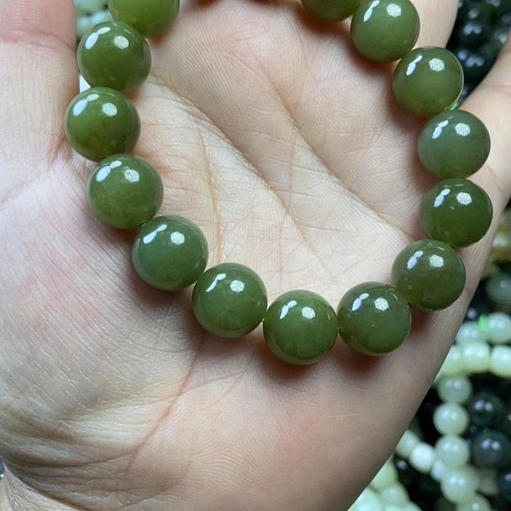 颈饰未镶嵌和田玉卡12