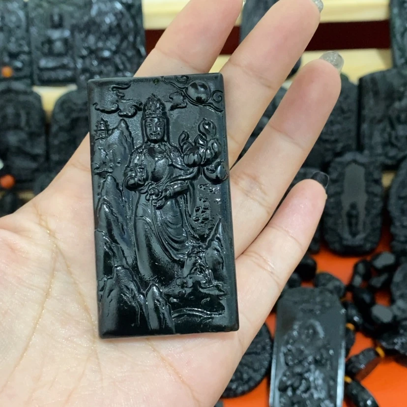 【闪购商品】未镶嵌蛇纹石玉颈饰张*头
