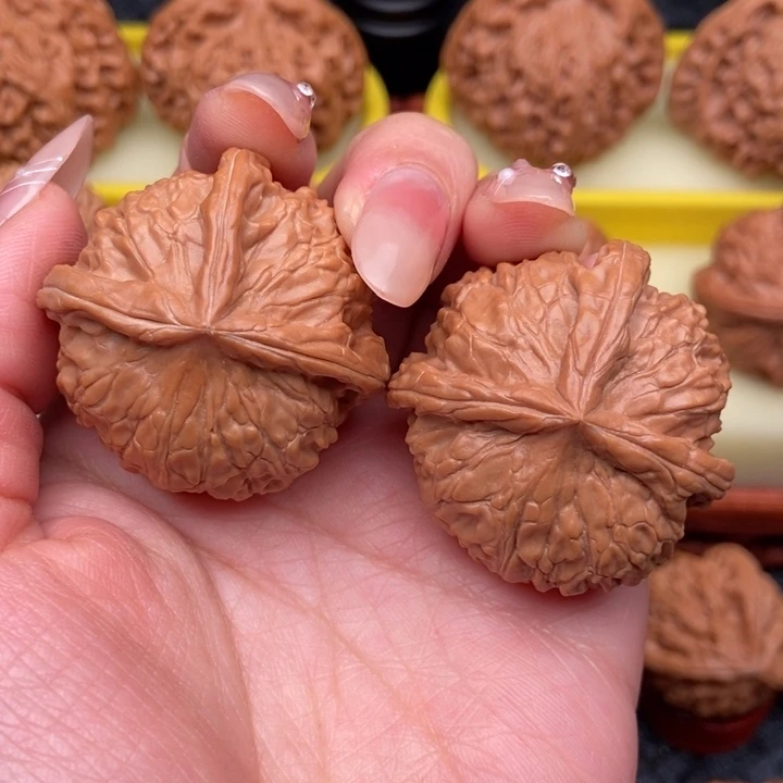 文玩核桃吊坠卡*全品金锭三棱