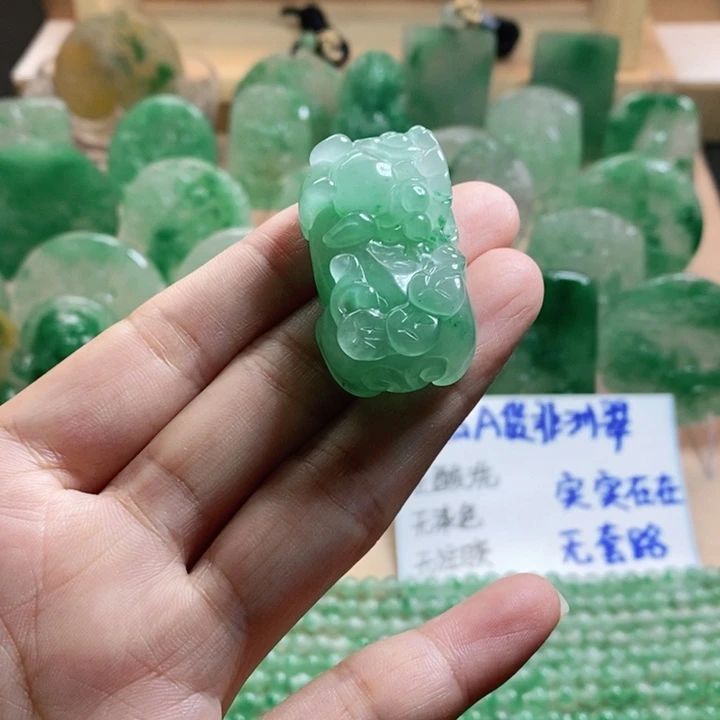 未镶嵌石英质玉珠宝奇石非洲翠