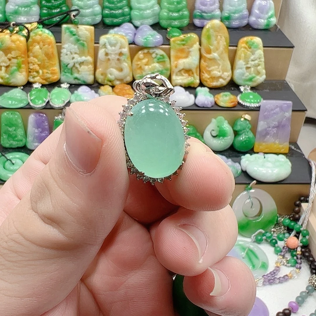 翡翠银S925镶嵌吊坠(赠链)