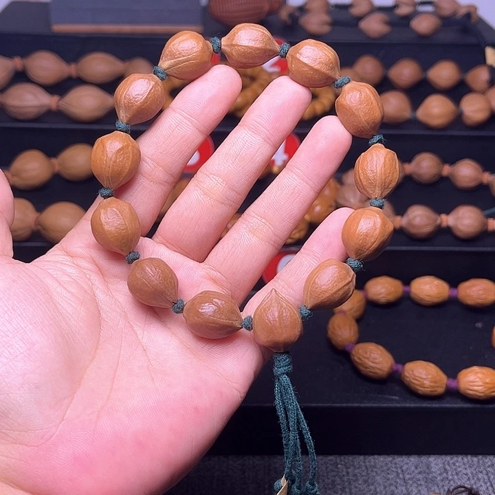 橄榄核手串蜜桃 14.17