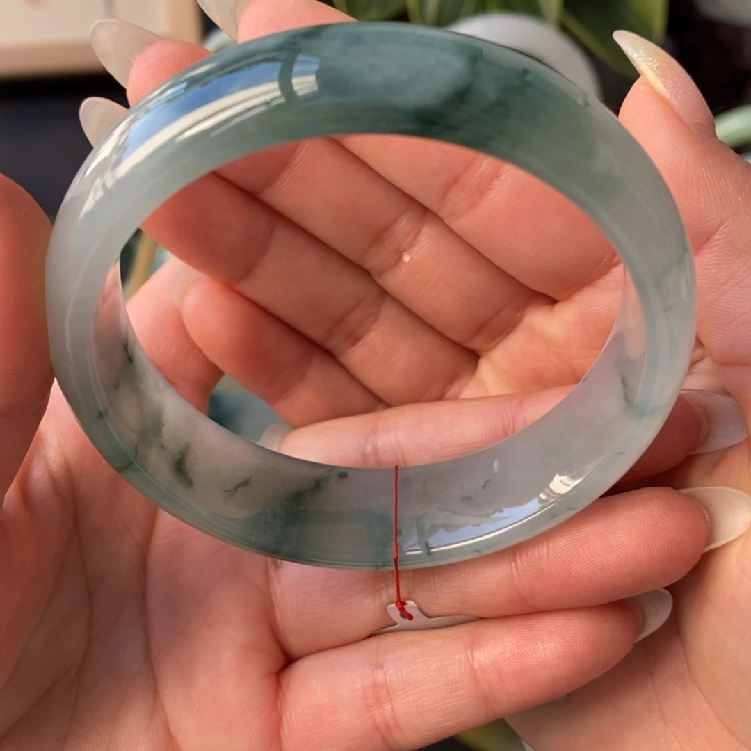 翡翠未镶嵌手镯天然