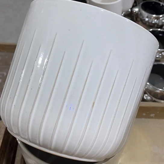 多肉绿植陶瓷花盆，有孔