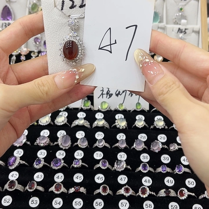 让****吊坠(赠链)银S925镶嵌石榴石