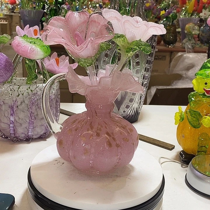 花瓶加两只花高28厘米