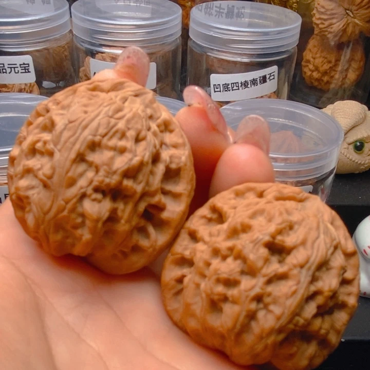 43全品玄武文玩核桃把件