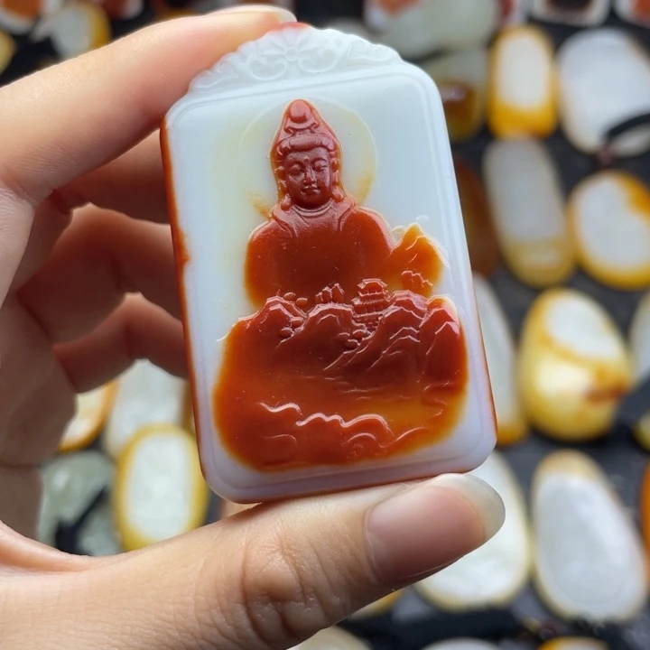 【闪购商品】颈饰未镶嵌和田玉