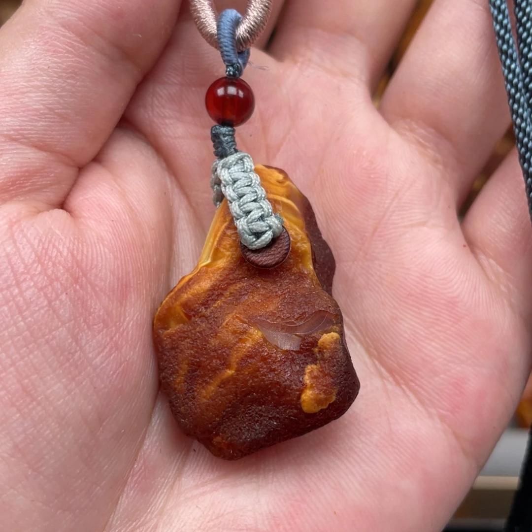 未镶嵌蜜蜡珠宝奇石