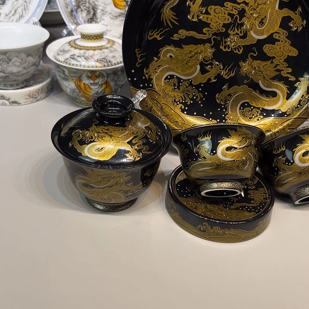 景德镇市陶瓷艺术品