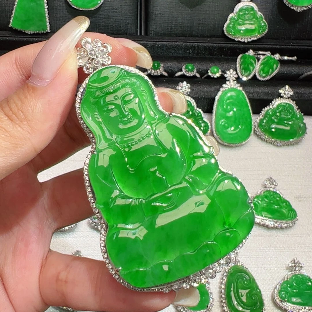 翡翠18K金镶嵌吊坠(不含链)