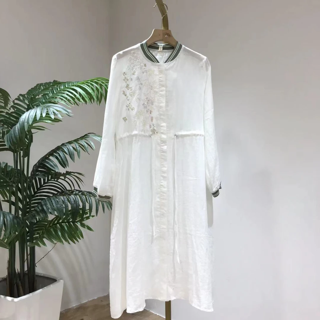 A3605文艺刺绣连衣裙女25春季新款抽绳立领长袖开衫中长裙